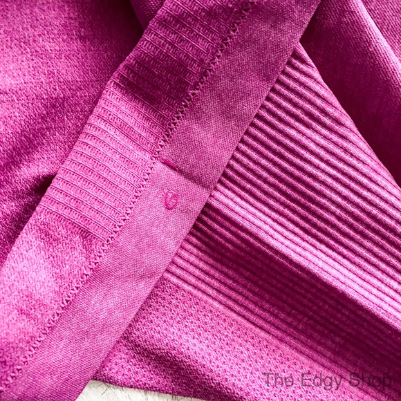 lululemon athletica | Seamlessly Covered Tank - Picture 5 of 6